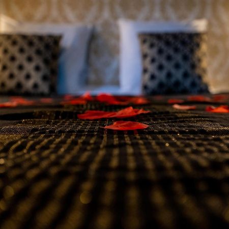 Appartement D'Exception Avec Jacuzzi ヴィルフランシュ・シュル・ソーヌ エクステリア 写真
